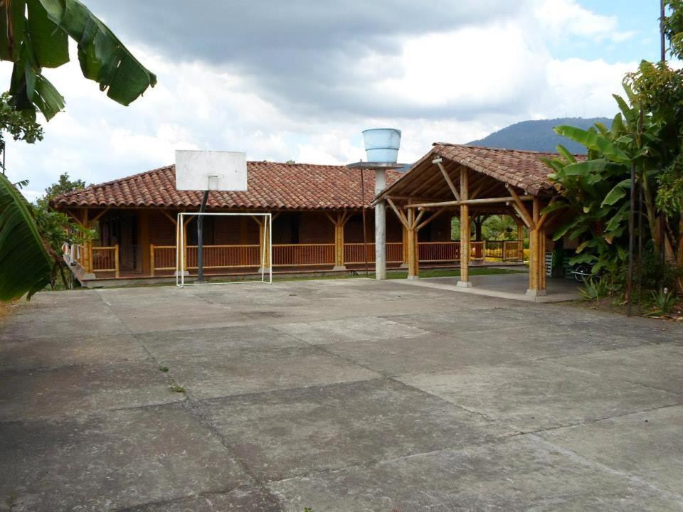 Finca El Diamante Villa Calarca Bagian luar foto